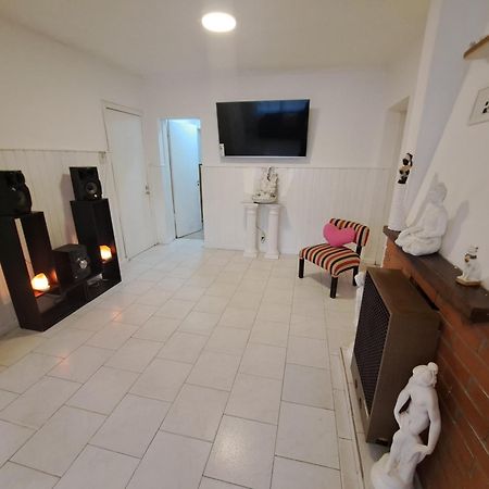 Matices Hostel Centro El Calafate Dış mekan fotoğraf