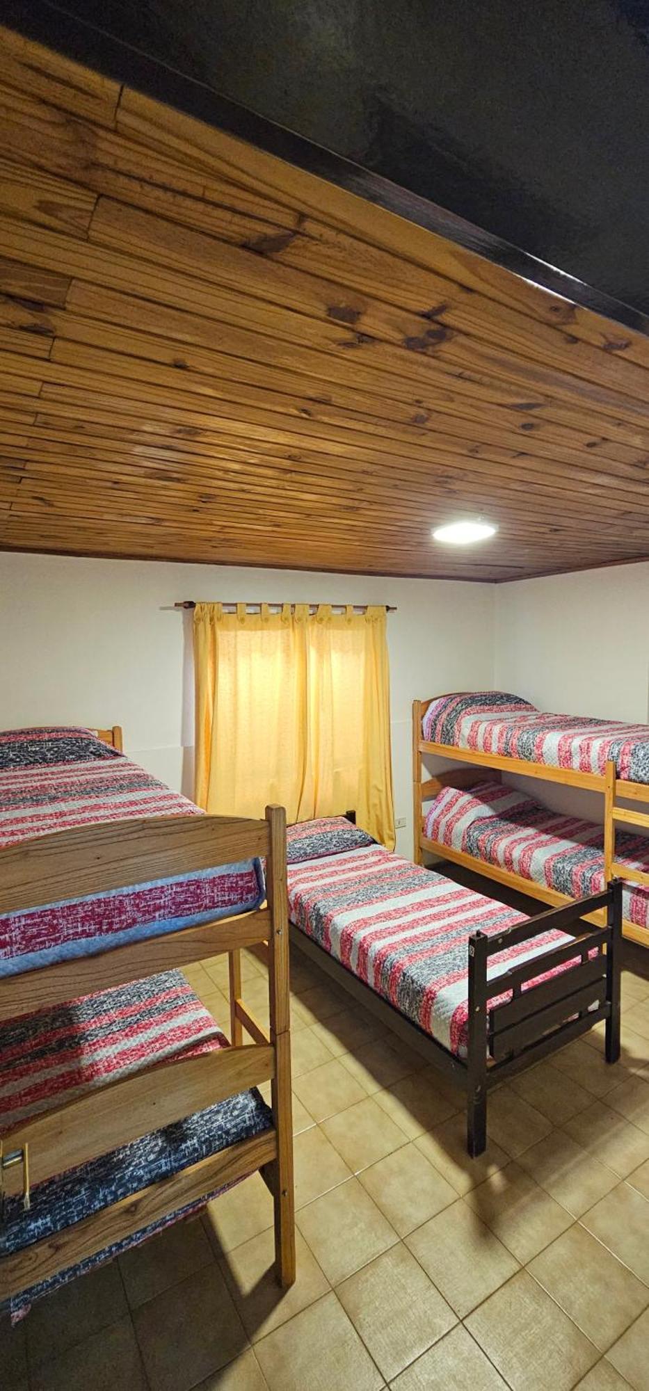 Matices Hostel Centro El Calafate Dış mekan fotoğraf